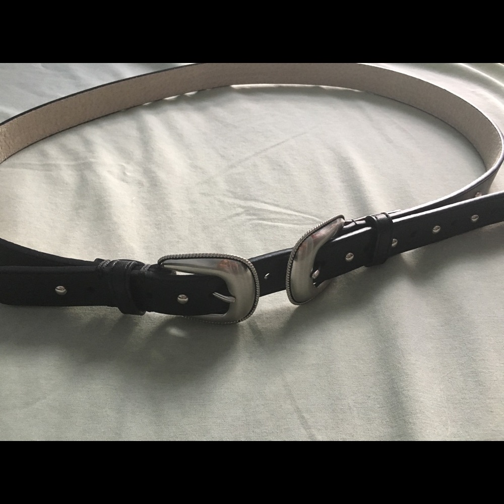 Black double buckle belt